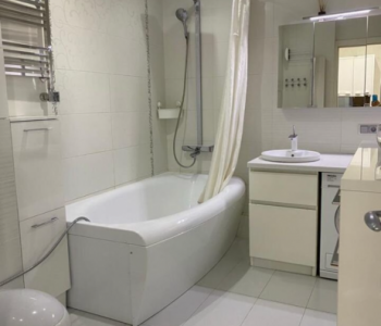 Продается 2-х комнатная квартира, 82,5 м²