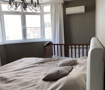 Продается 2-х комнатная квартира, 82,5 м²