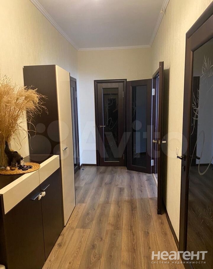 Продается 2-х комнатная квартира, 79 м²