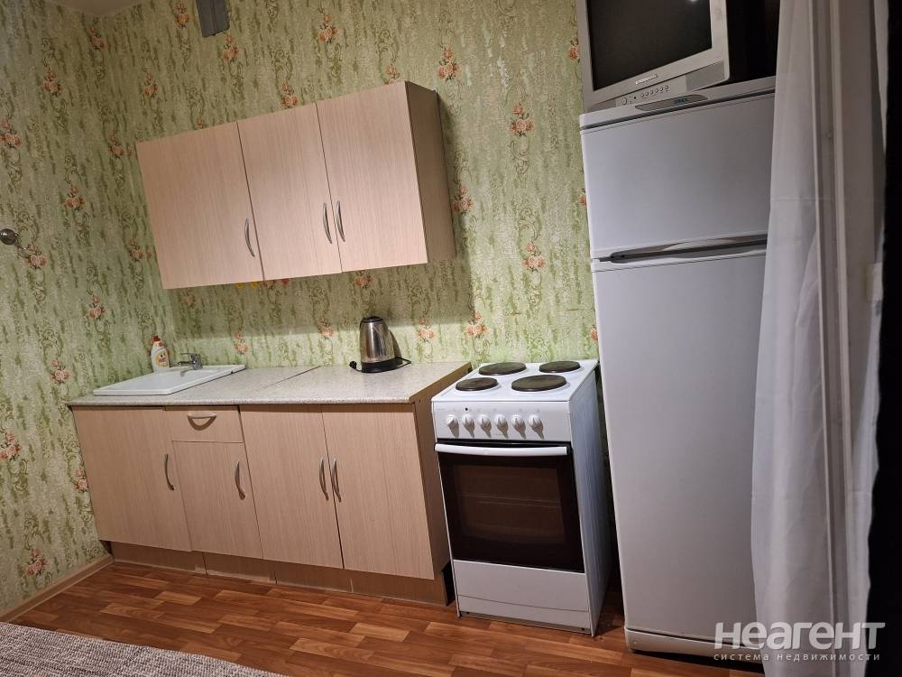 Продается 1-комнатная квартира, 41,3 м²