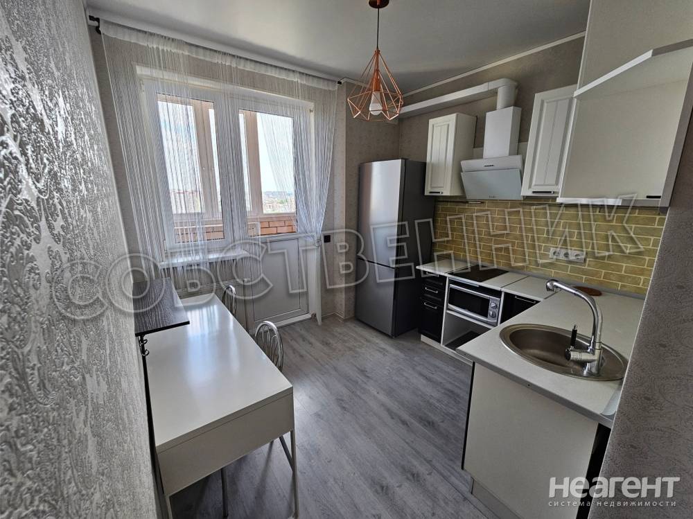 Сдается 1-комнатная квартира, 32 м²