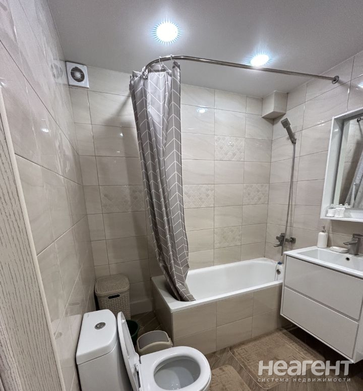 Продается 3-х комнатная квартира, 60 м²