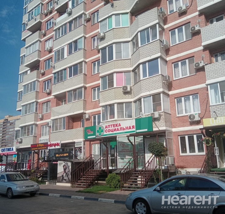 Продается 1-комнатная квартира, 37,5 м²