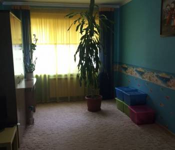 Сдается Многокомнатная квартира, 100 м²