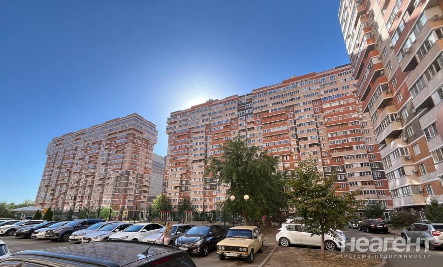 Продается 1-комнатная квартира, 40,5 м²