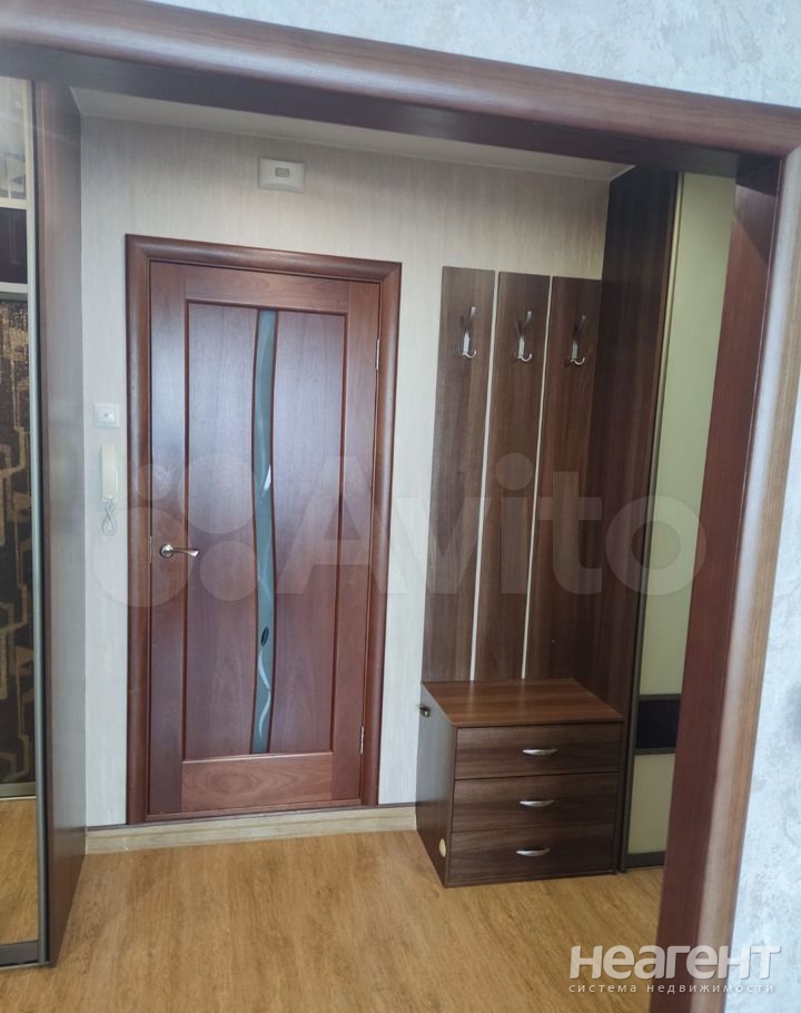 Продается 2-х комнатная квартира, 54 м²