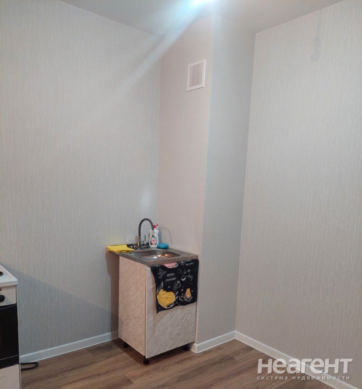 Продается 1-комнатная квартира, 36,5 м²