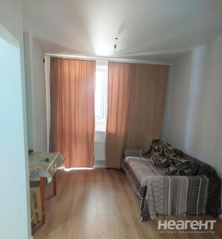 Продается 1-комнатная квартира, 36,5 м²