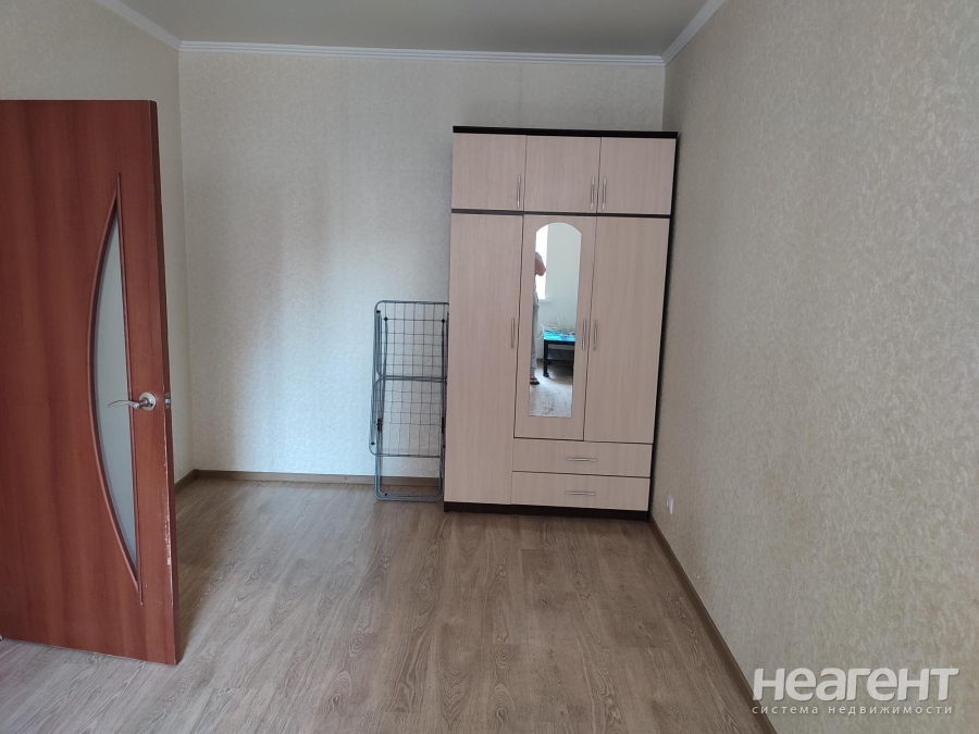 Продается 1-комнатная квартира, 38,8 м²