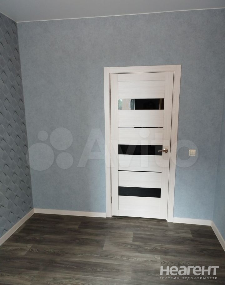 Продается 1-комнатная квартира, 21,9 м²