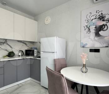 Продается 1-комнатная квартира, 41 м²