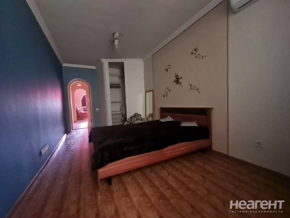 Сдается 1-комнатная квартира, 40,8 м²