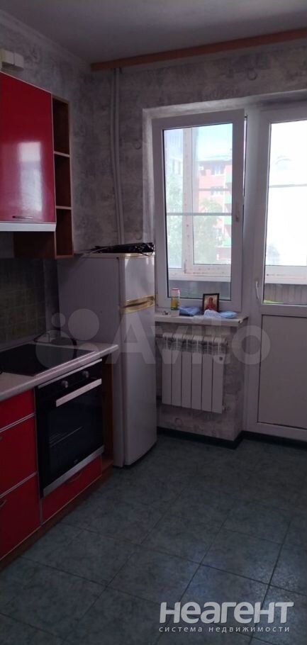 Продается 1-комнатная квартира, 35 м²