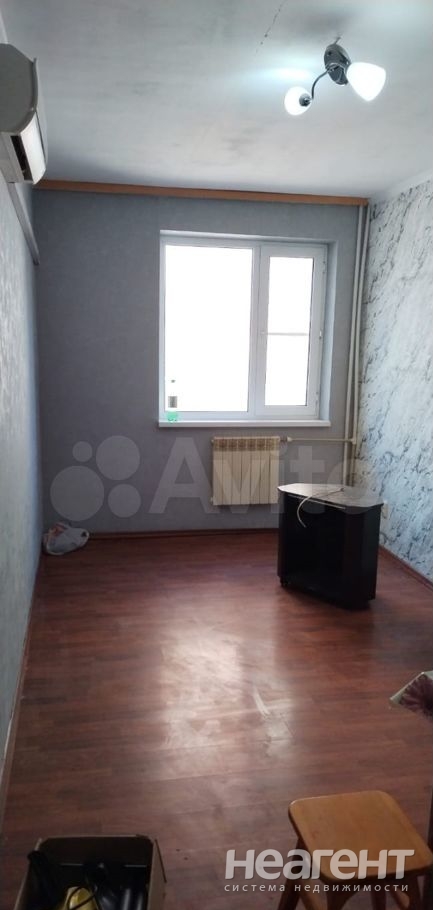 Продается 1-комнатная квартира, 35 м²