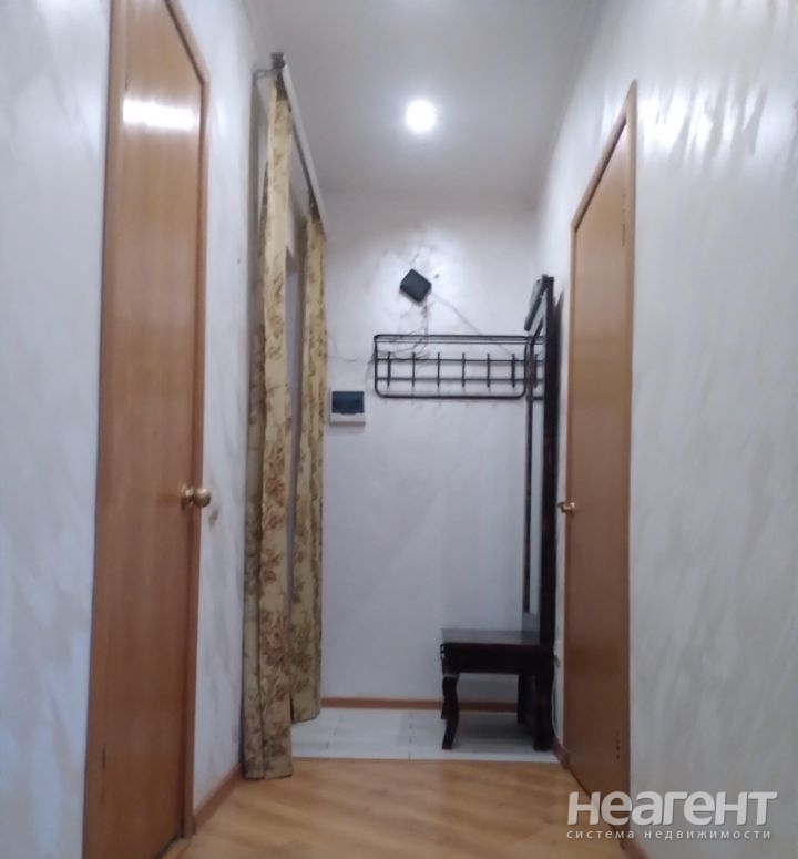 Продается 1-комнатная квартира, 30,3 м²