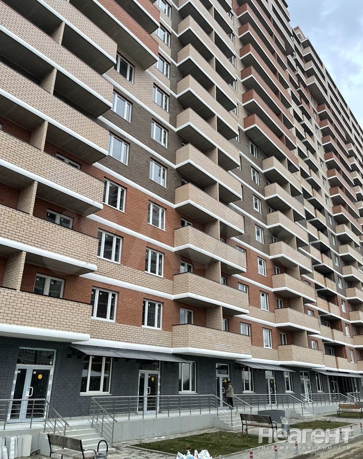 Продается 2-х комнатная квартира, 62 м²