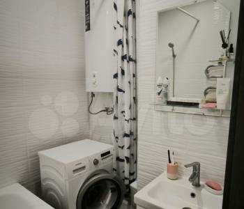 Продается 1-комнатная квартира, 35 м²