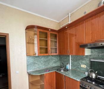 Продается 1-комнатная квартира, 38 м²