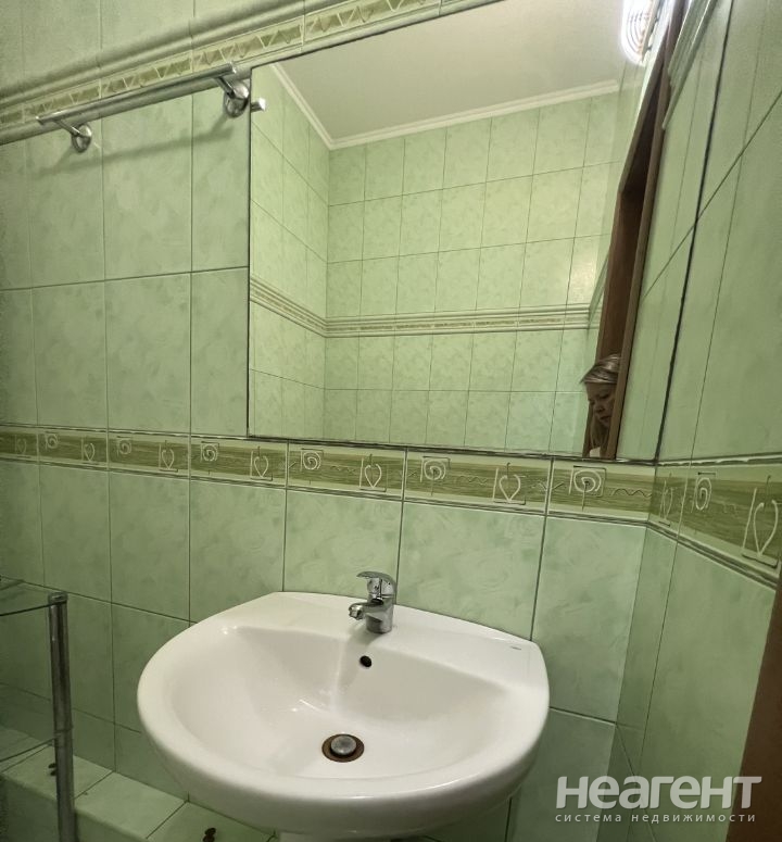 Продается 1-комнатная квартира, 38 м²