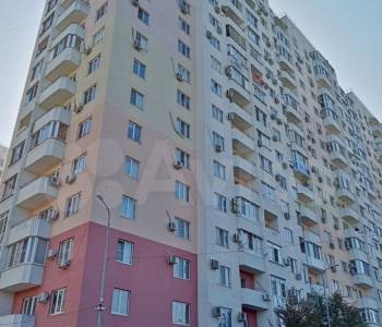 Продается 1-комнатная квартира, 52 м²