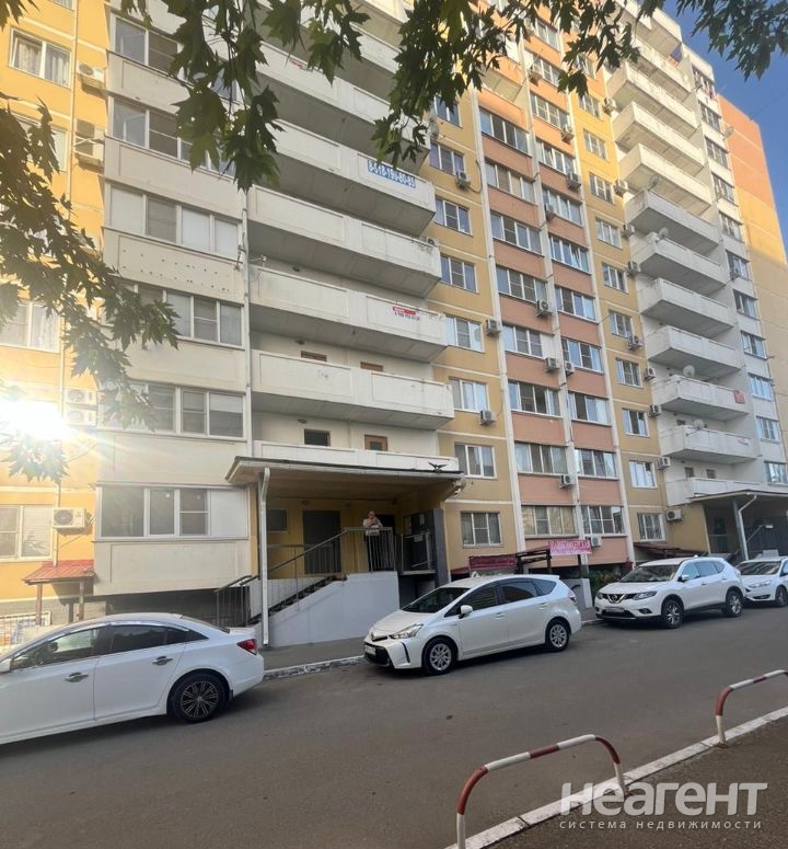 Продается 2-х комнатная квартира, 65 м²