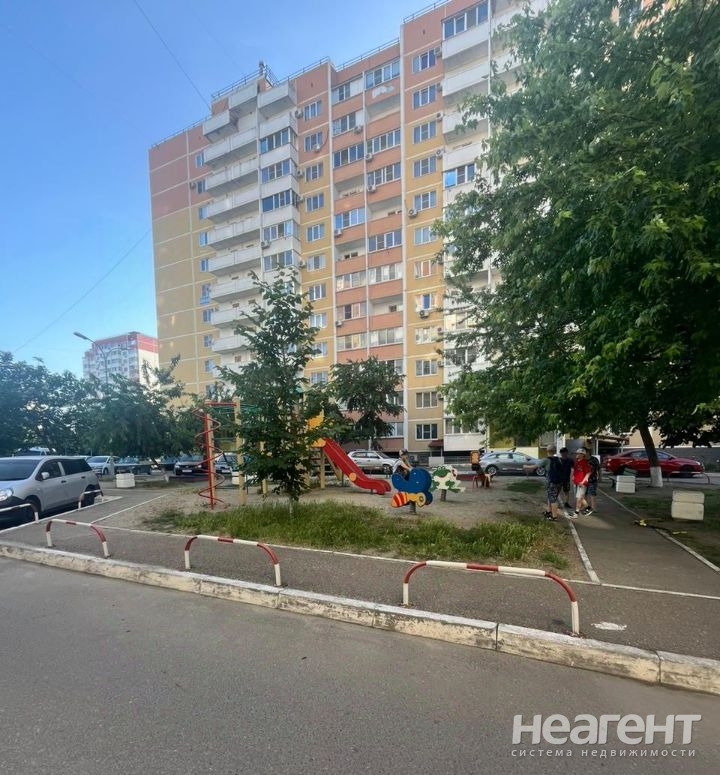 Продается 2-х комнатная квартира, 65 м²