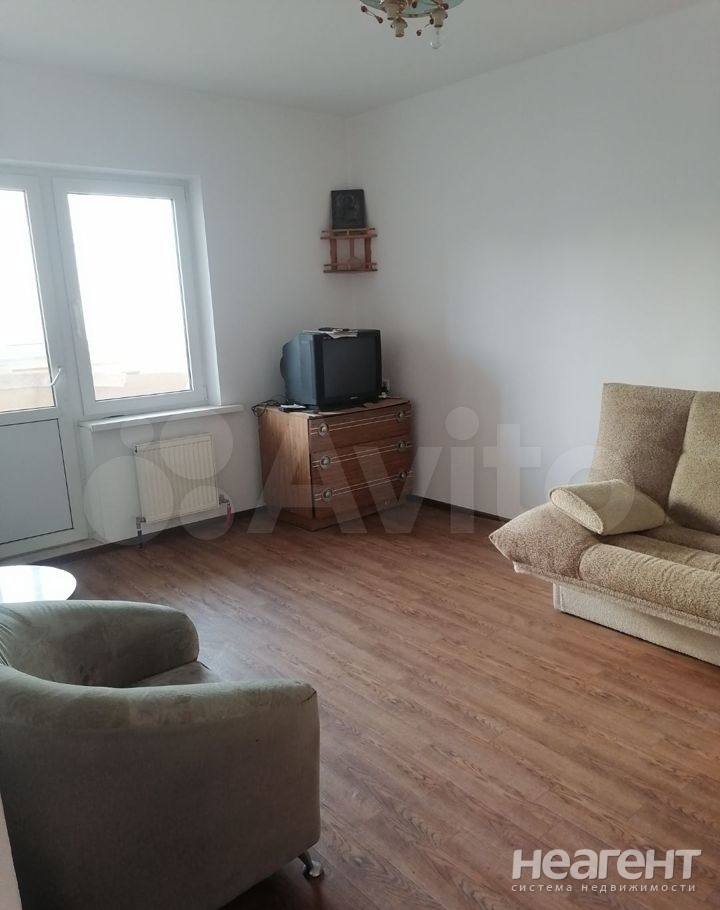 Продается 2-х комнатная квартира, 64 м²