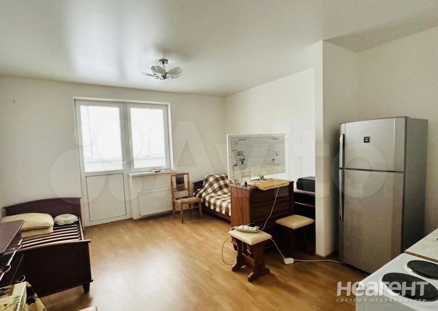 Продается 1-комнатная квартира, 32 м²