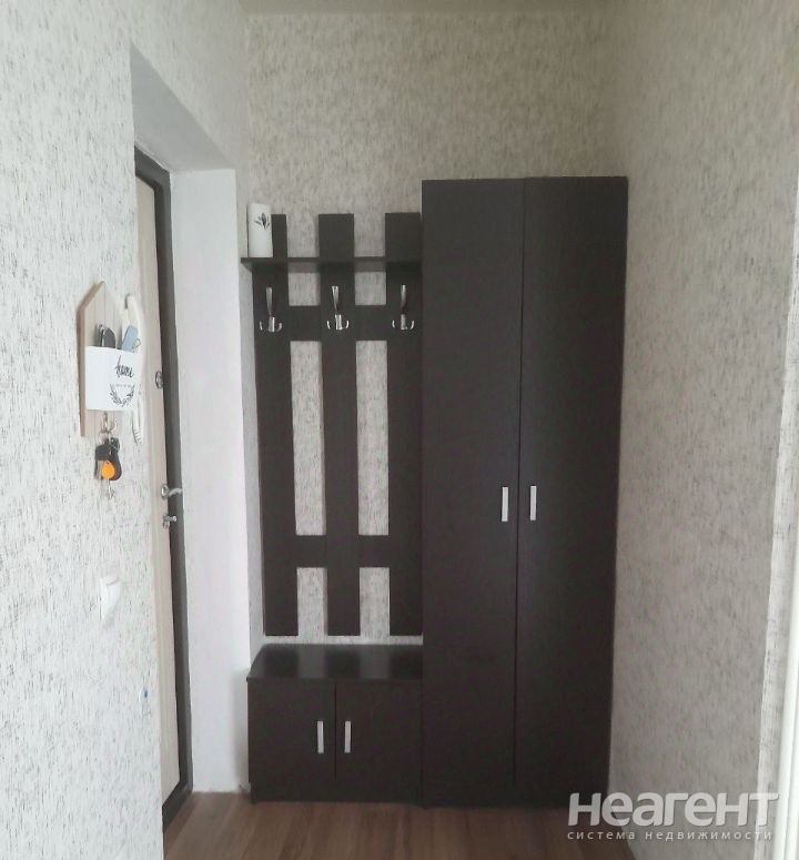 Продается 1-комнатная квартира, 35 м²