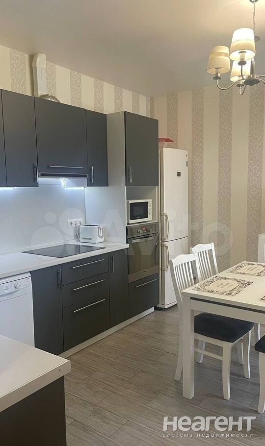 Продается 2-х комнатная квартира, 74,1 м²