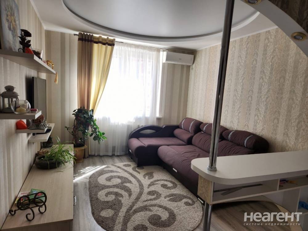 Продается Многокомнатная квартира, 154,4 м²