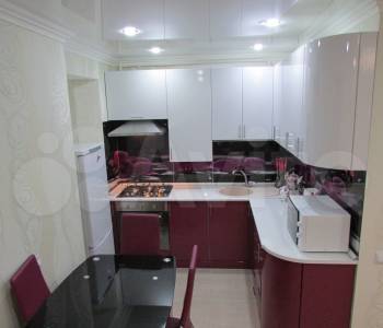 Продается 3-х комнатная квартира, 53 м²