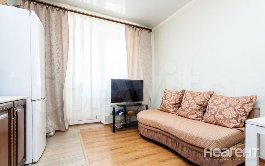 Продается 1-комнатная квартира, 45 м²