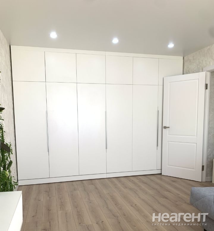 Продается 2-х комнатная квартира, 56,3 м²