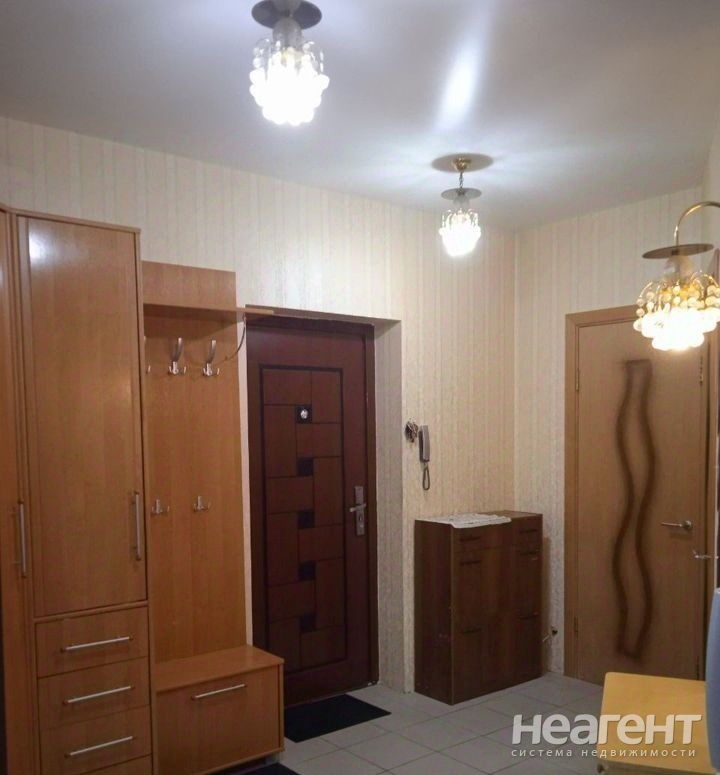 Продажа 2-х комнатной квартиры, ул. Ангарская