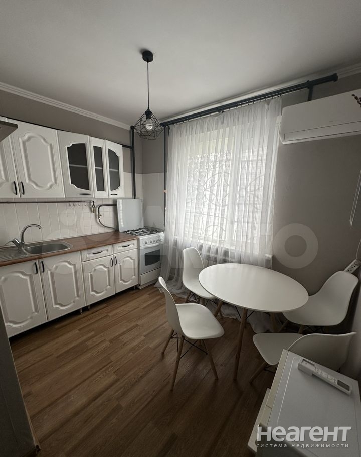 Продается 1-комнатная квартира, 31,7 м²