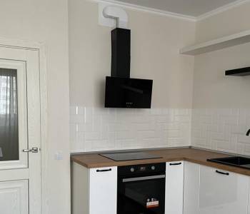 Продается 1-комнатная квартира, 45 м²