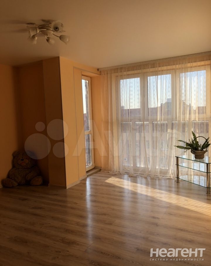 Сдается 1-комнатная квартира, 39 м²