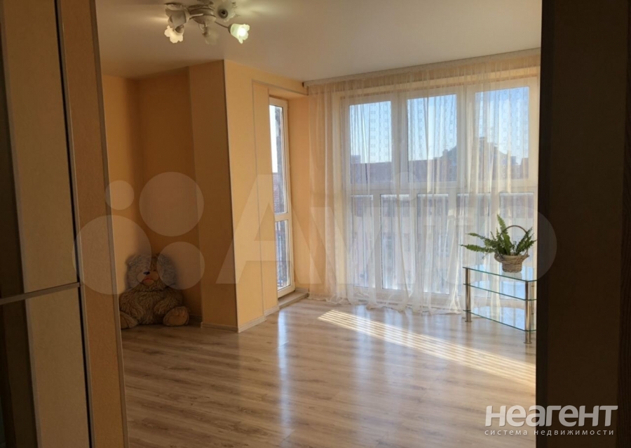 Сдается 1-комнатная квартира, 39 м²