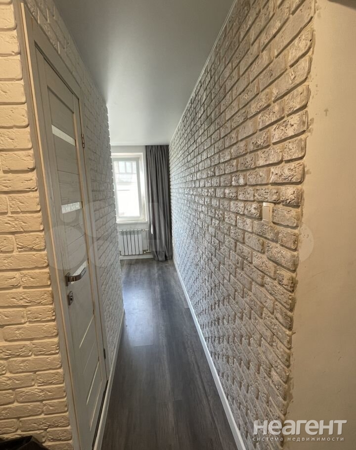 Продается 1-комнатная квартира, 35 м²