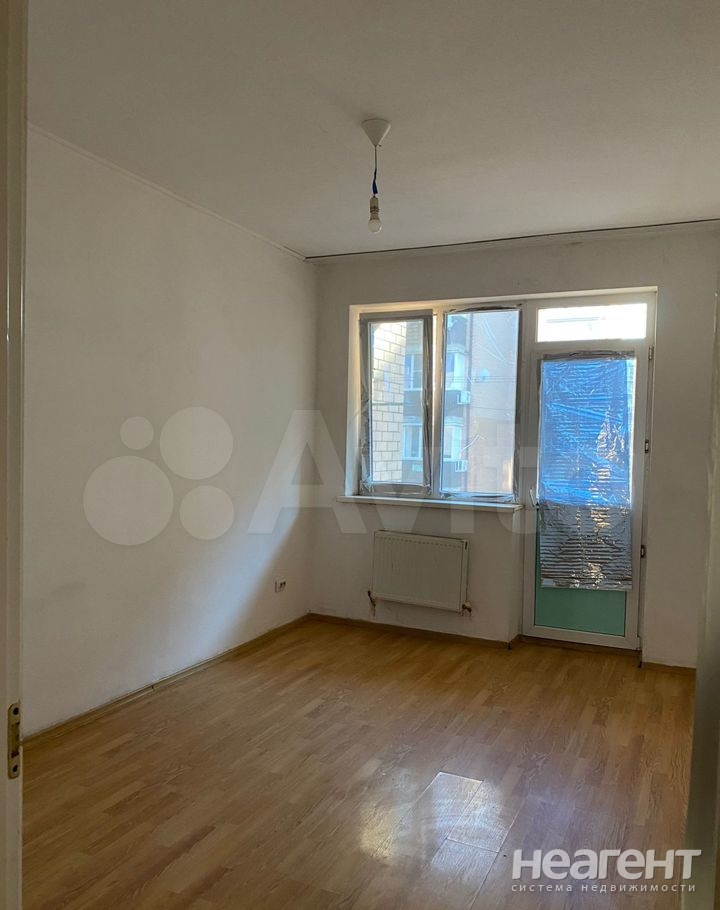 Продается 2-х комнатная квартира, 58 м²