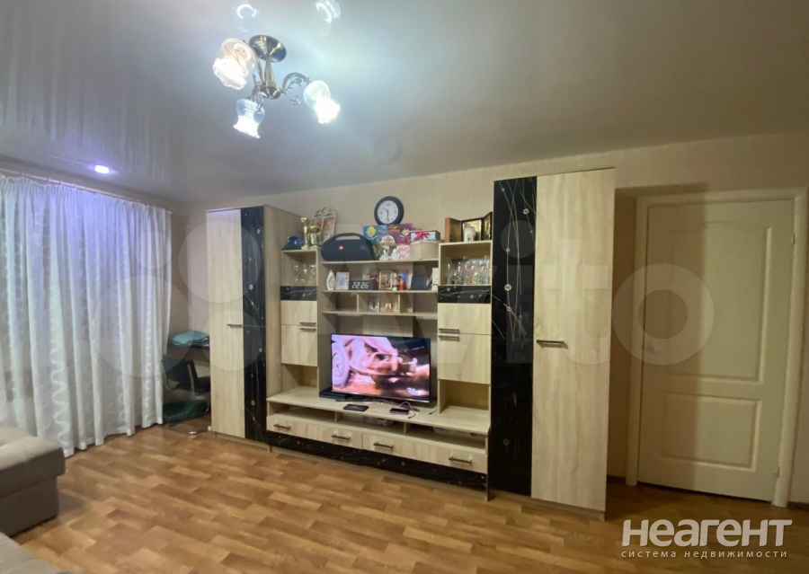 Продается 1-комнатная квартира, 46,1 м²