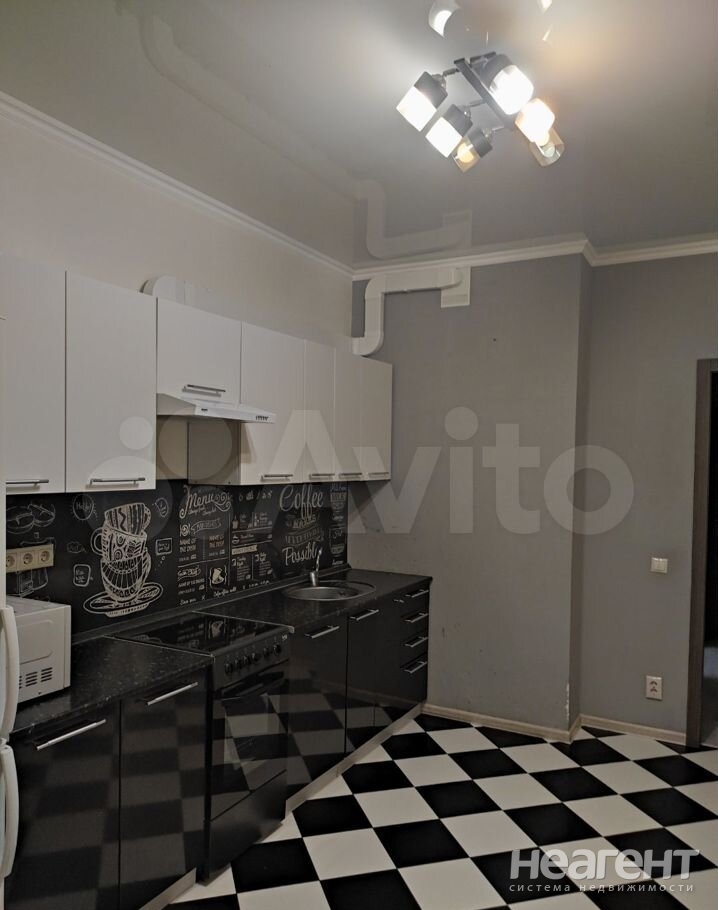 Продается 1-комнатная квартира, 38,8 м²