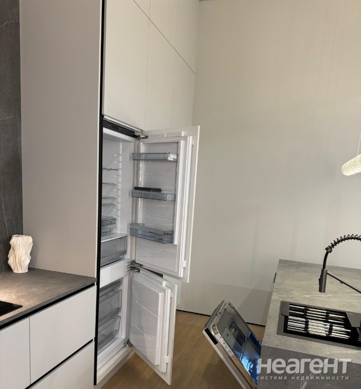 Продается 2-х комнатная квартира, 70 м²