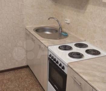 Продается 1-комнатная квартира, 28,4 м²