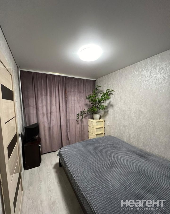 Продается Многокомнатная квартира, 75 м²