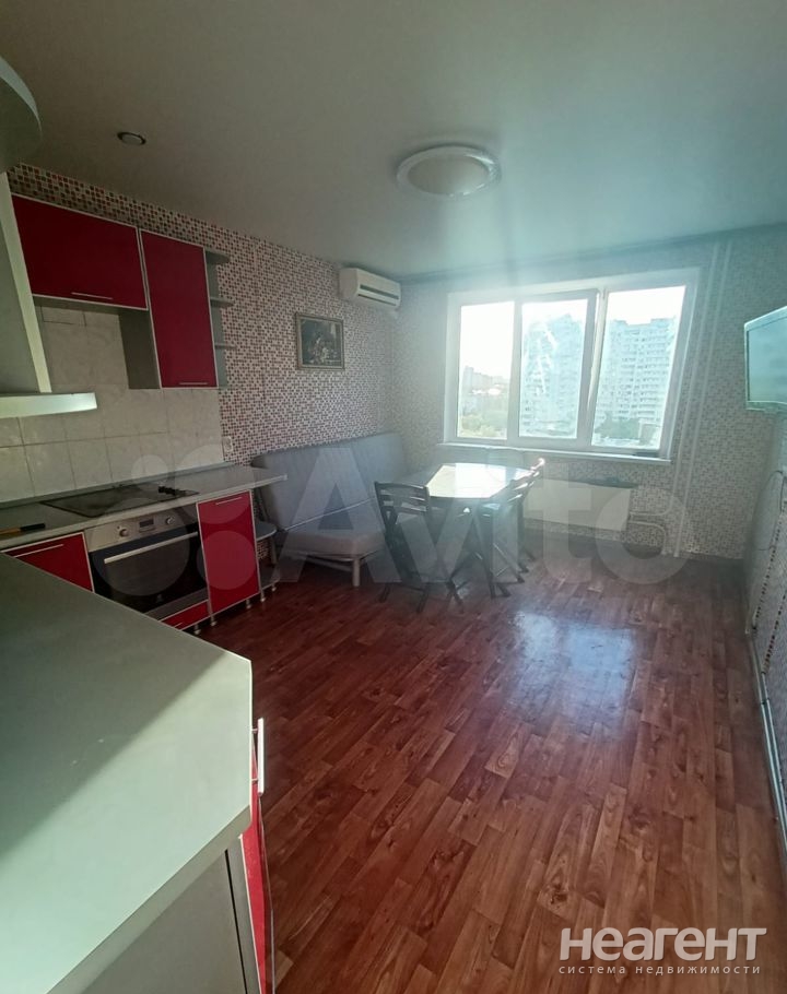 Продается 3-х комнатная квартира, 82 м²