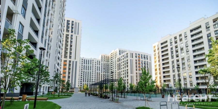 Продается 1-комнатная квартира, 39 м²