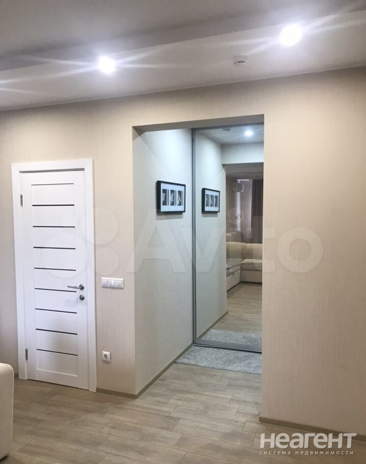 Продается 1-комнатная квартира, 44,8 м²