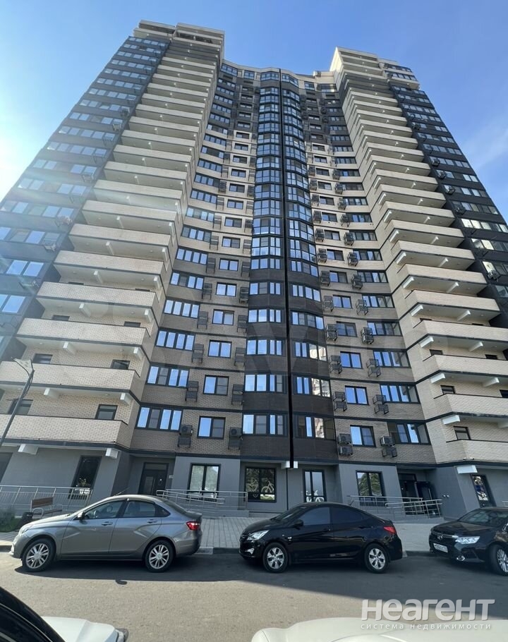 Продается 3-х комнатная квартира, 107 м²